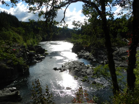 Three rivers collide http://en.wikipedia.org/wiki/Little_River_%28North_Umpqua_River%29