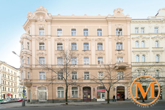 We've rented an apartment in this lovely building in Prague 1.